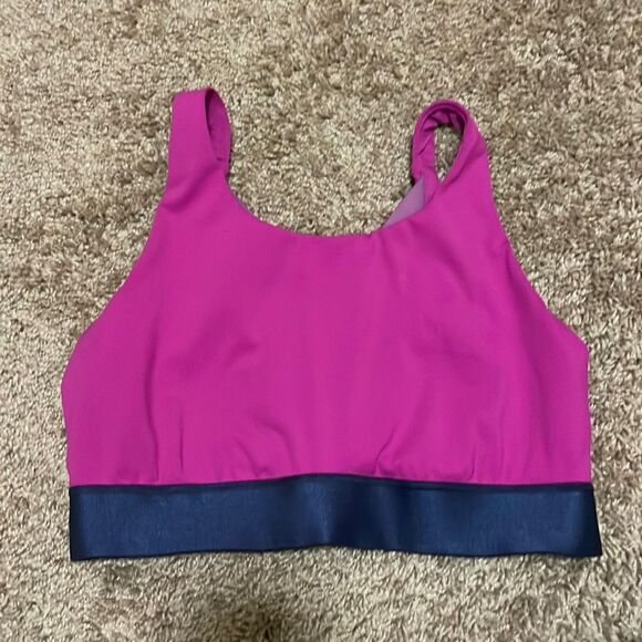Athleta Sports Bra - Picture 1 of 9